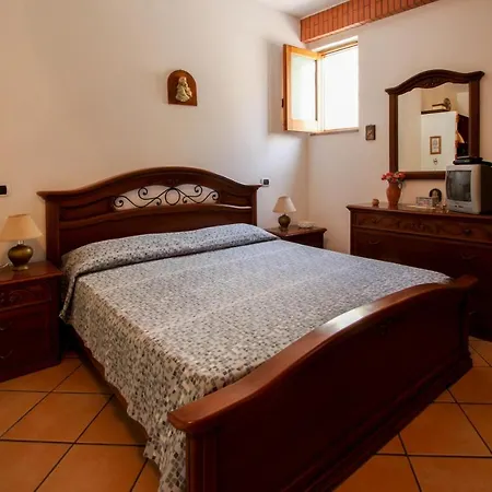 شقة Casa Oleandro كانّيتو